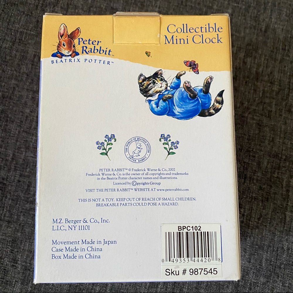 NIB Peter Rabbit Collectible Mini Clock - Picture 5 of 5